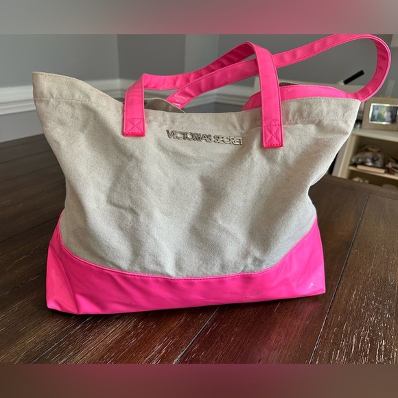 Victoria’s Secret tote bag - Picture 5 of 13
